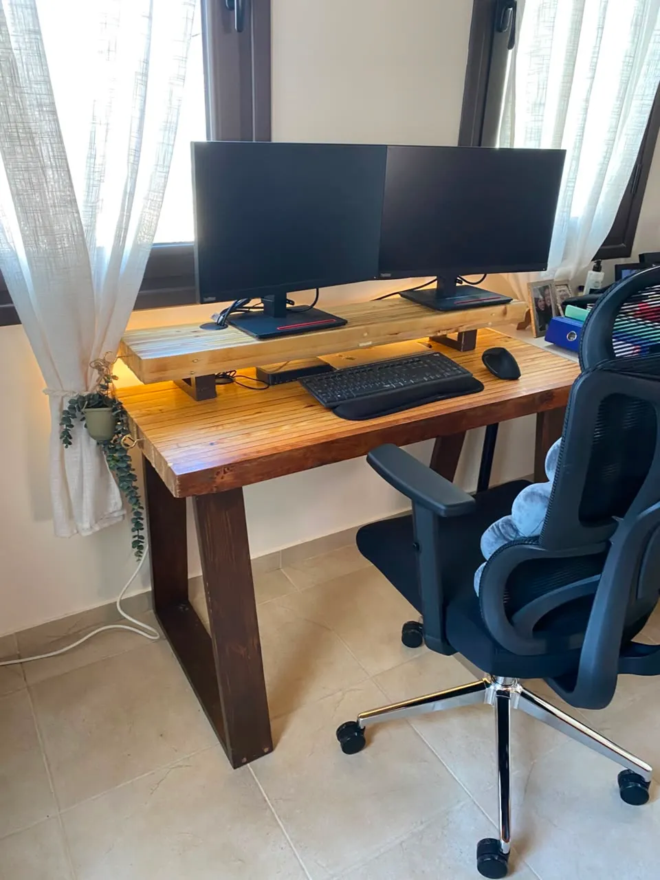 Reclaimed wood desk with Japanese joinery